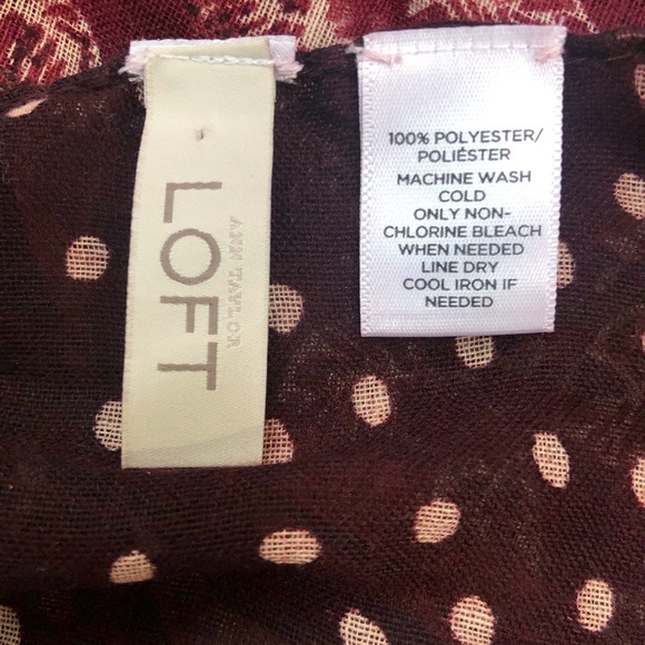 LOFT burgundy patterned scarf - Picture 3 of 3